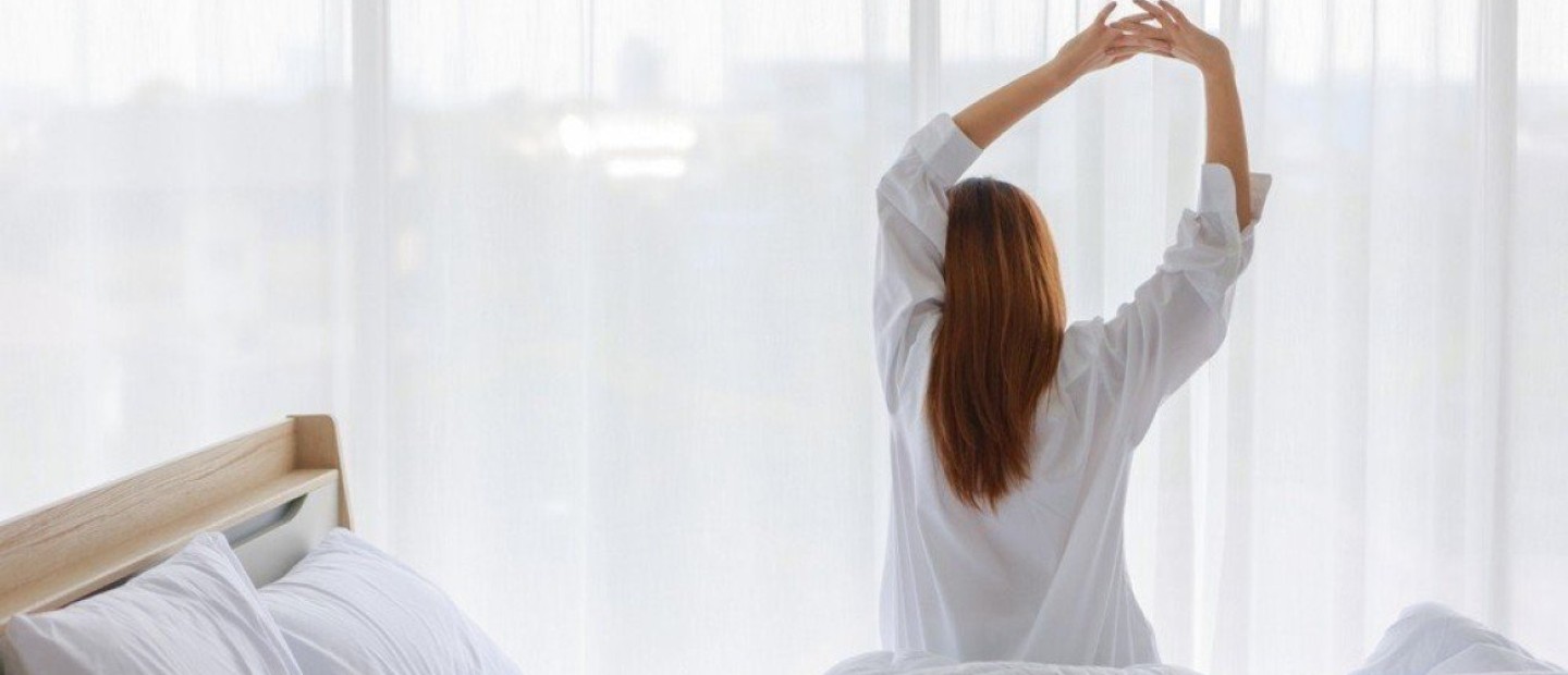 7 οφέλη του πρωινού stretching που θα αλλάξουν την ημέρα μας