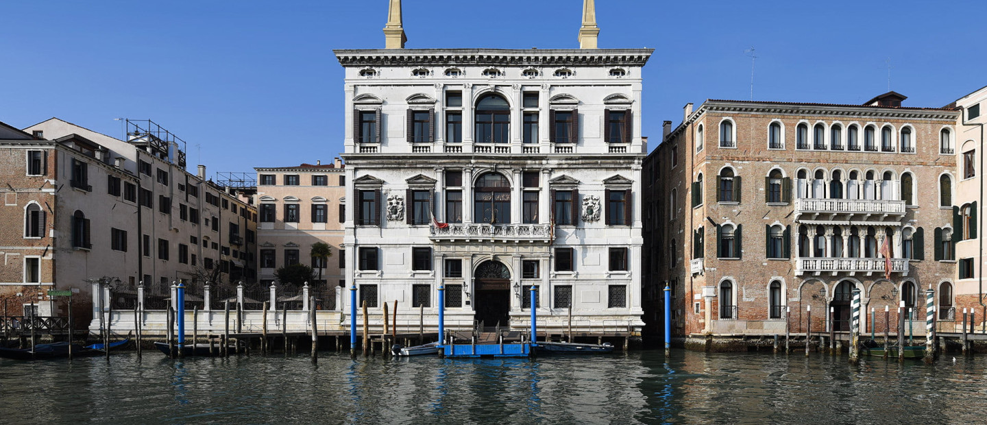 Palazzo Papadopoli: Η ελληνική κληρονομιά του πιο αριστοκρατικού παλατιού της Βενετίας όπου παντρεύτηκε ο Jeff Bezos