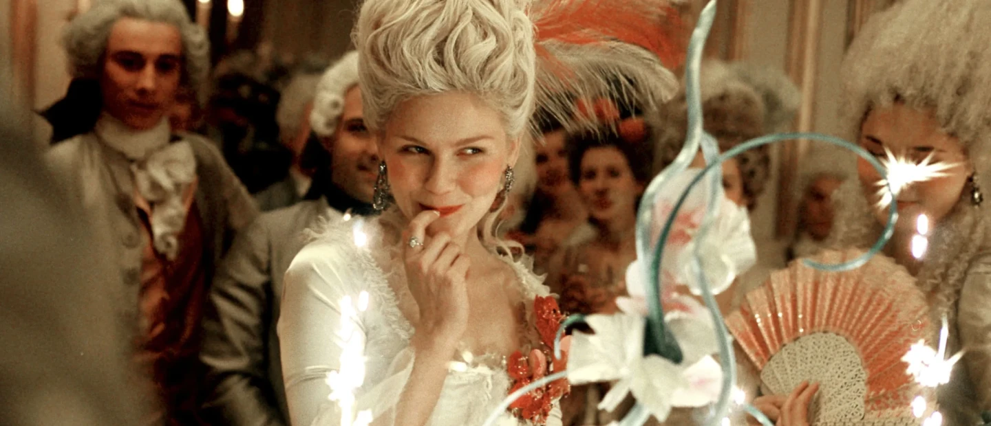 Marie Antoinette Style: Η νέα έκθεση του V&A στο Λονδίνου αποδεικνύει πώς η αμφιλεγόμενη βασίλισσα άλλαξε για πάντα την pop κουλτούρα