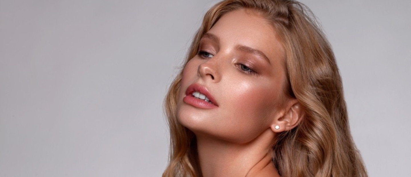 Ένα από τα πιο συχνά λάθη στο σχήμα των φρυδιών που «κατεβάζει» το βλέμμα σας