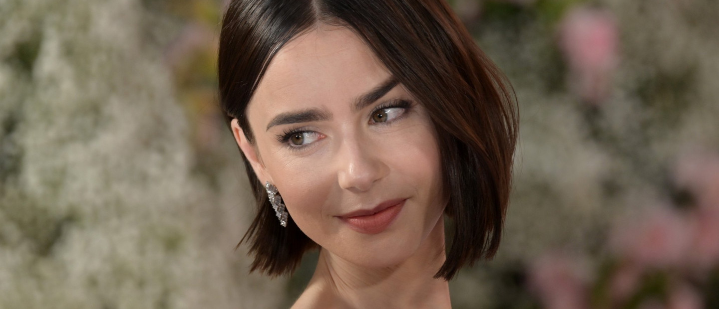 Έχετε κοντά μαλλιά; Πώς να τα αναδείξετε με τα πιο effortless cool χτενίσματα του καλοκαιριού