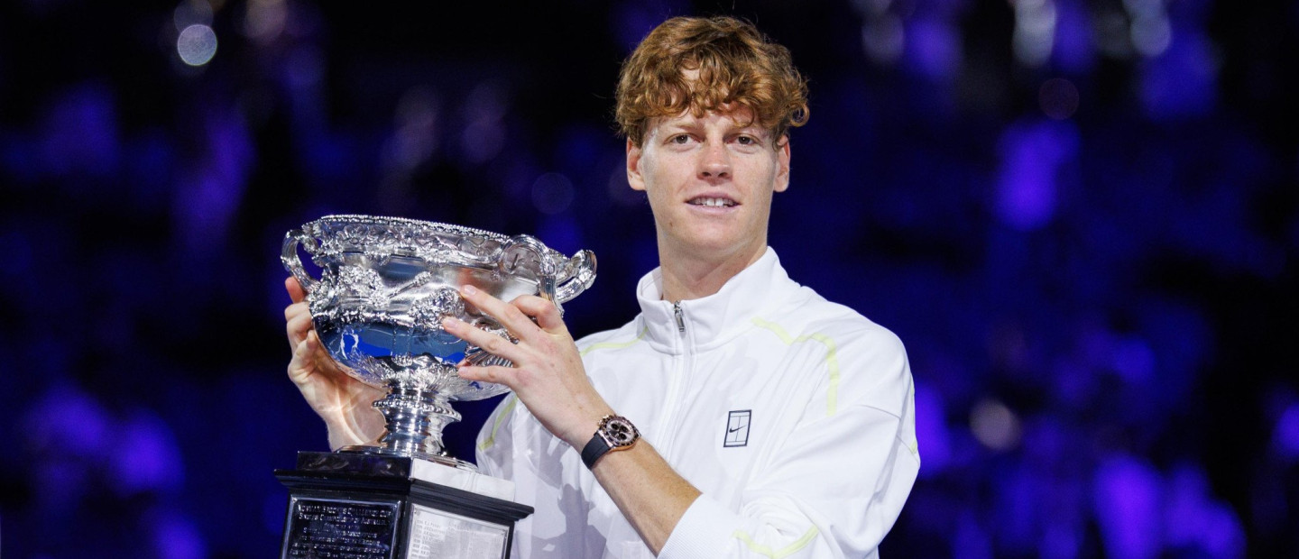 H Rolex παρουσιάζει ένα ντοκιμαντέρ αφιερωμένο στη μεγάλη επάνοδο του Jannik Sinner στη κορυφή