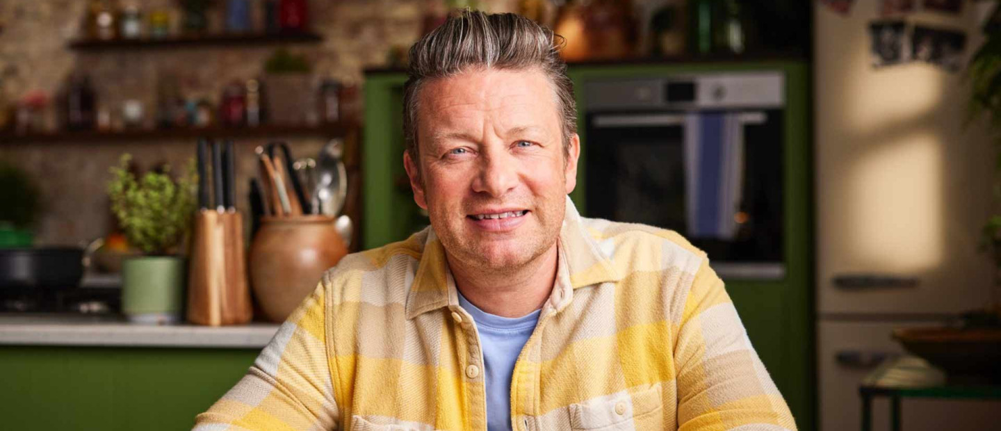Ο Jamie Oliver ήρθε στην Ελλάδα για να ανακαλύψει όλους τους γαστρονομικούς θησαυρούς της χώρας μας