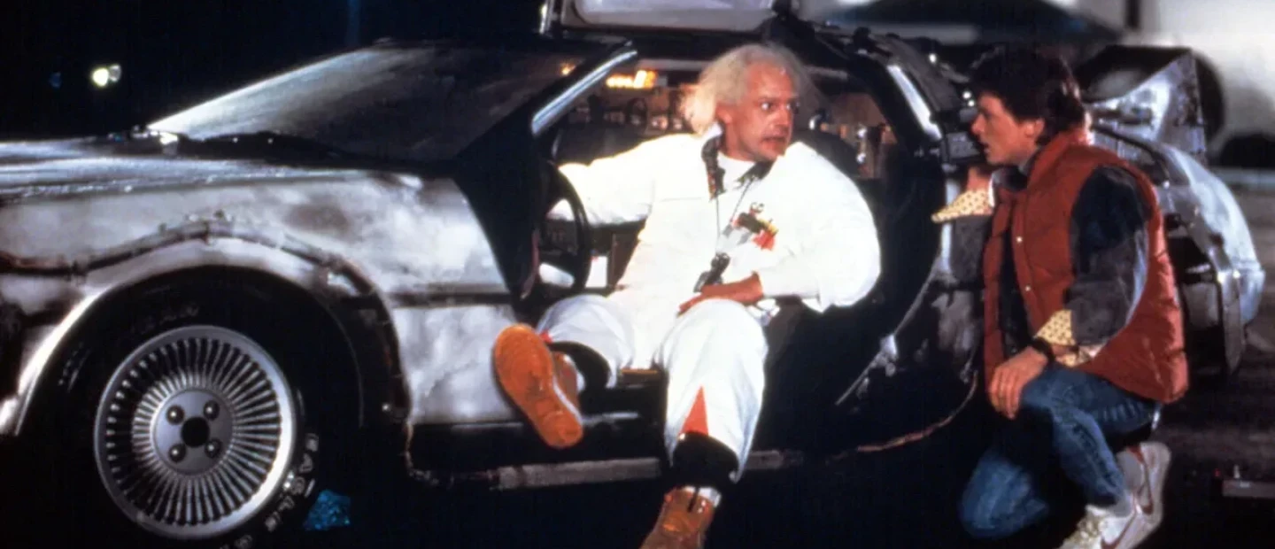 Η θρυλική ταινία 'Back to the future' επιστρέφει και εμείς ανυπομωνούμε να την παρακολουθήσουμε