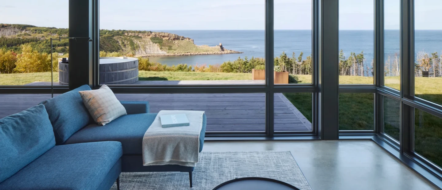 Τέσσερα cottages στον Καναδά ανάμεσα στη φύση, τα ζώα και τους θυελλώδεις ανέμους του Ωκεανού