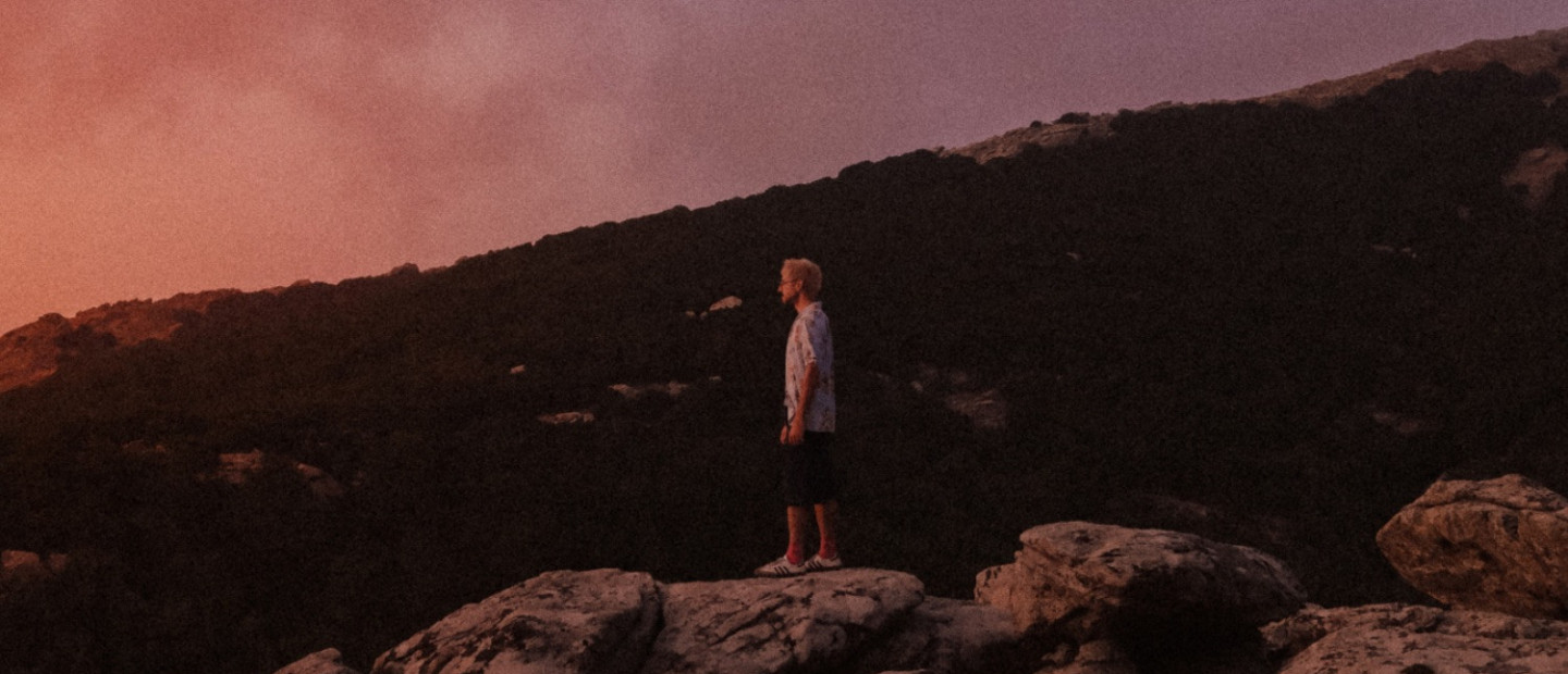 Η φθινοπωρινή Ίος μέσα από τον 10λογο του Mike Tsitas