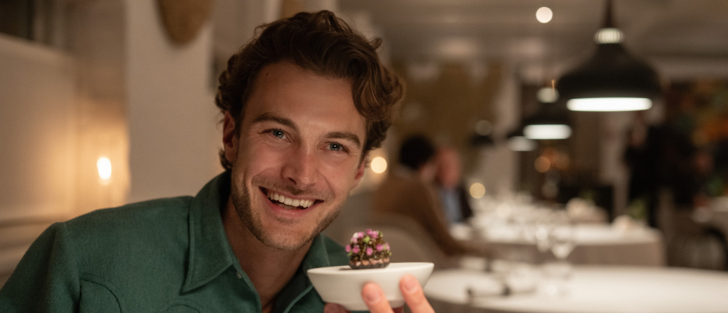 Μία νέα σειρά αφιερωμένη στο ταξίδι των σεφ στην αναζήτηση των πολυπόθητων αστεριών Michelin