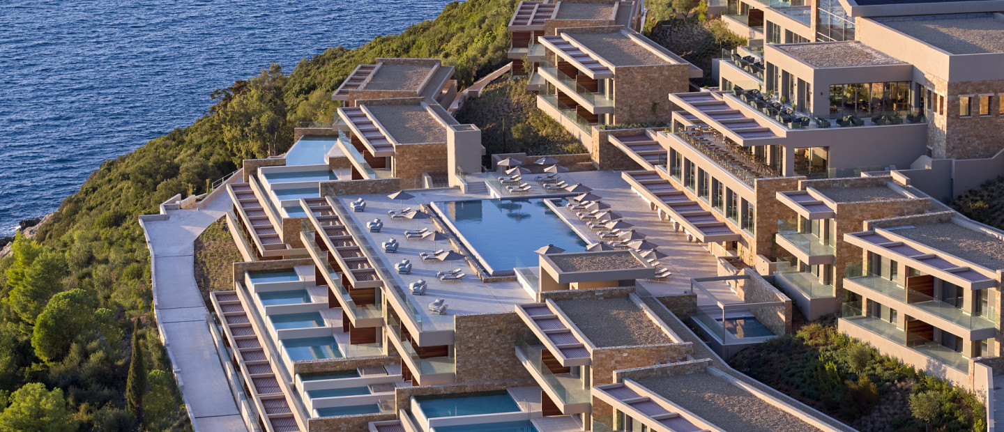 Μια μοναδική απόδραση σε ένα μαγευτικό περιβάλλον, όπου η φύση συναντά την πολυτέλεια