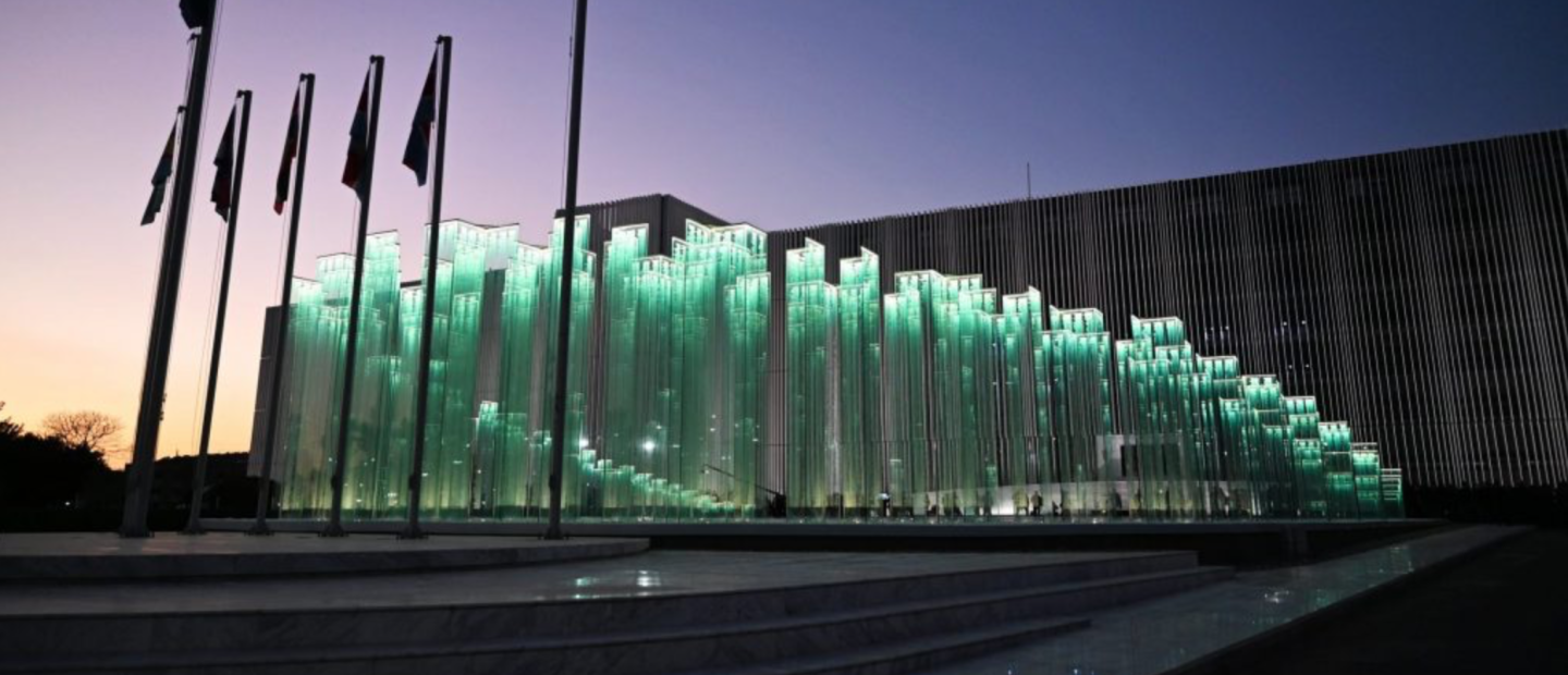 Η καινοτόμα βιοκλιματική πρόσοψη του κτηρίου του ΥΠΕΘΑ συμβολίζει την έναρξη μίας νέας εποχής για τις ένοπλες δυνάμεις