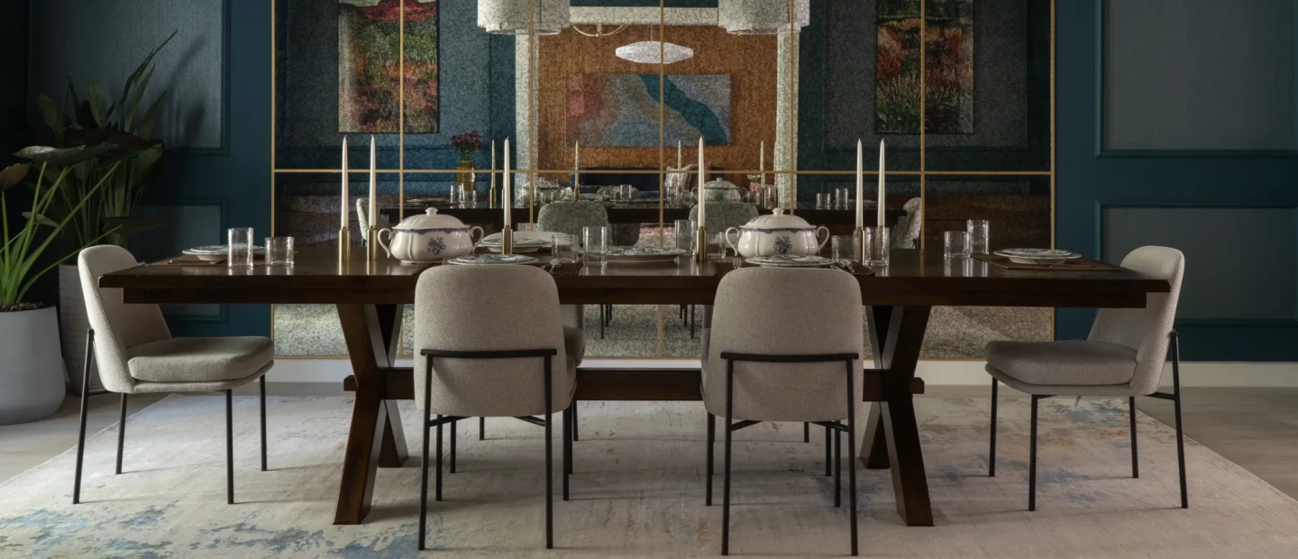 Μια ενοικιαζόμενη κατοικία στο Ντουμπάι ανακαινίστηκε υποδειγματικά μέσα μόλις έξι μήνες, με επιρροές mid-century και Art Deco