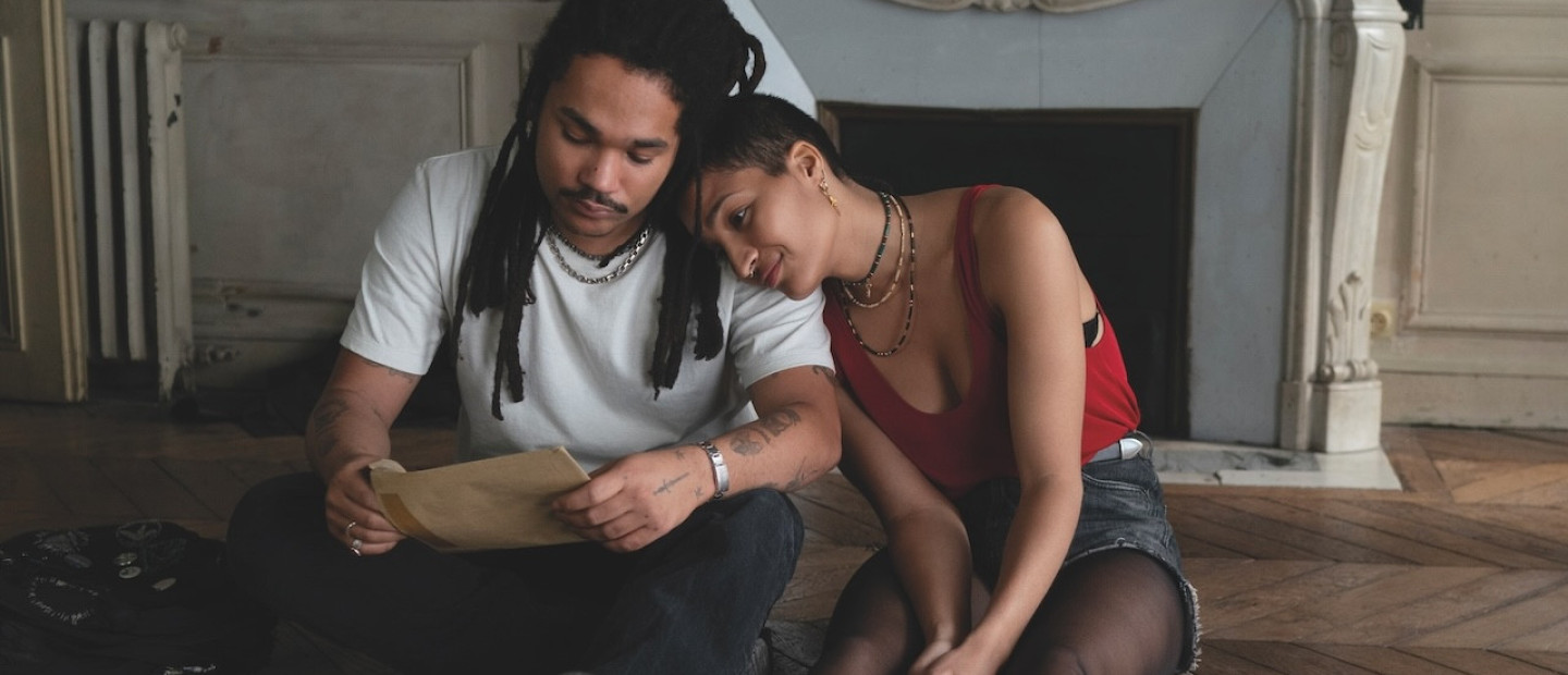 Father Mother Sister Brother: Η εναρκτήρια ταινία του 66ου Φεστιβάλ Κινηματογράφου Θεσσαλονίκη που μας γέννησε ερωτήματα και όλα τα highlights από το opening ceremony