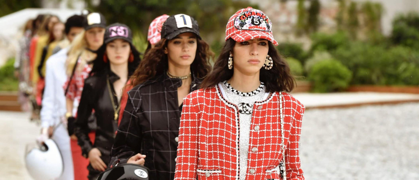 Ο Matthieu Blazy θα παρουσιάσει την πρώτη του Cruise Collection 2027 για τη Chanel στο Μπιαρίτζ της Γαλλίας