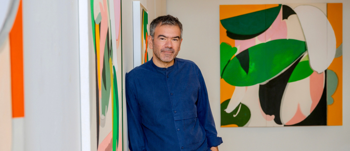 Το GLOW συνομιλεί με τον εικαστικό Φίλιππο Θεοδωρίδη, με αφορμή τη νέα του ατομική έκθεση στη Θεσσαλονίκη