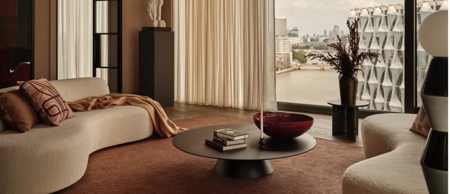 Ένα Penthouse στο Λονδίνο συνδυάζει την ιταλική τέχνη με την αγγλική θέα