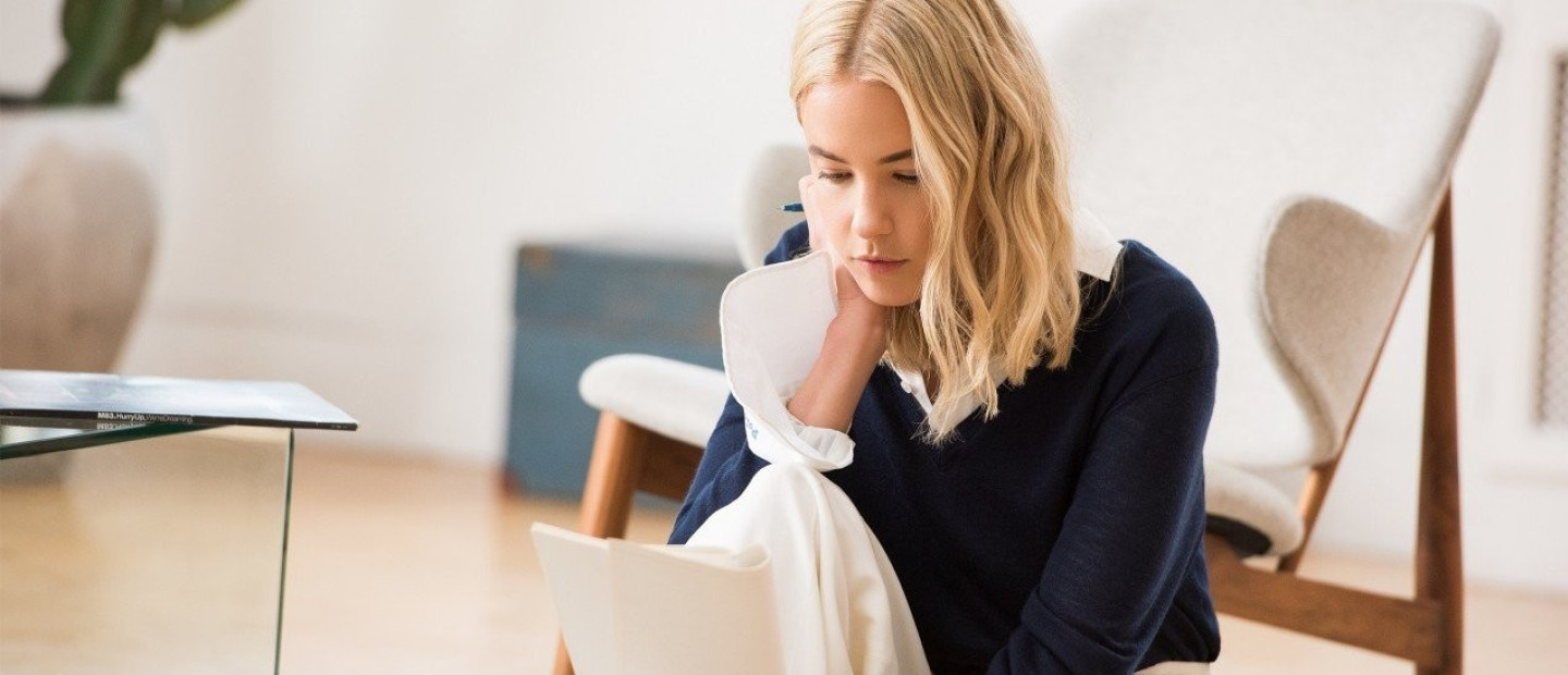 Τα κορυφαία βιβλία αυτοβελτίωσης για το απαραίτητο new year's motivation