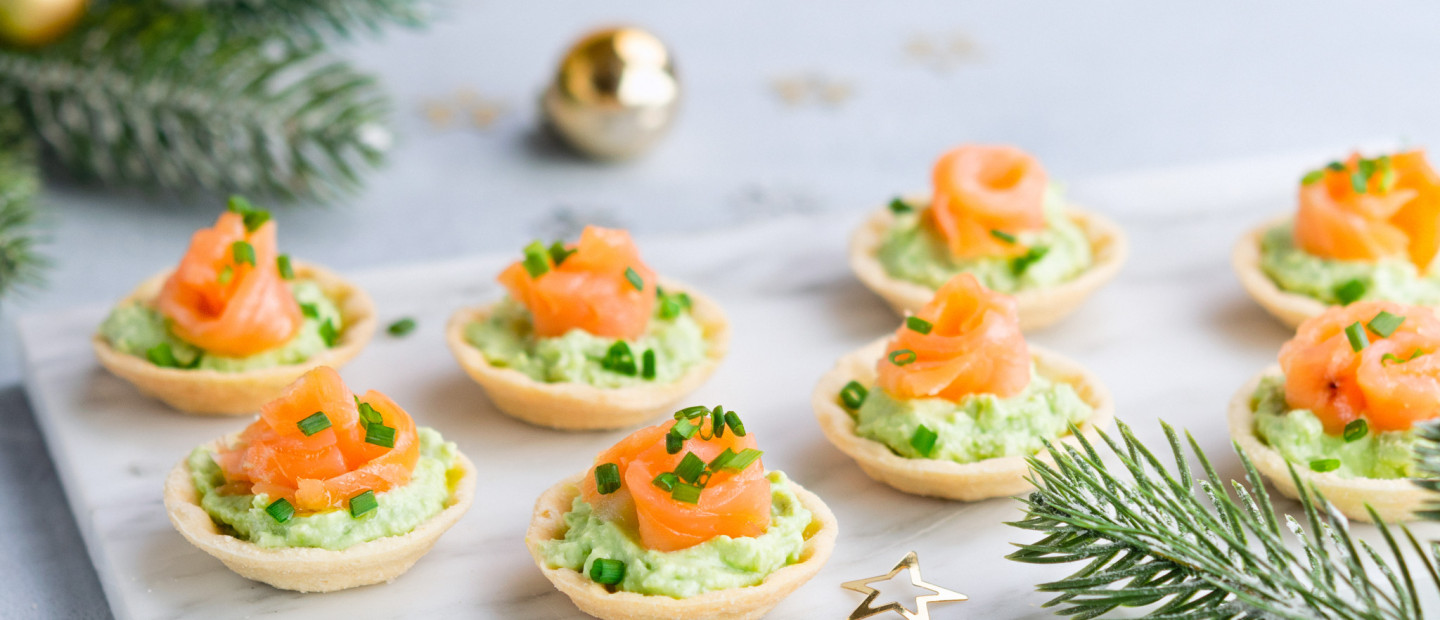 Ετοιμάζετε ρεβεγιόν στο σπίτι; Τα λαχταριστά finger food που θα ξετρελάνουν τους καλεσμένους σας