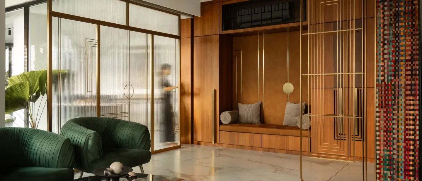 Ένα σπίτι στην Chennai που παντρεύει την Art Deco με τη σύγχρονη ινδική αισθητική