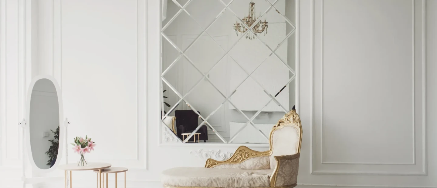 Mirror, mirror on the wall: 5 ευφάνταστες ιδέες για να εντάξετε τους καθρέφτες στη διακόσμησή σας