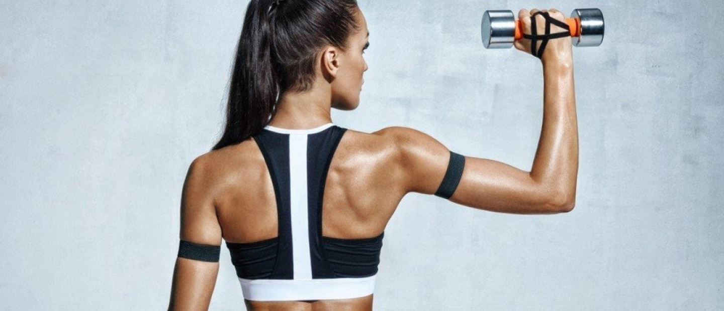 Βringing Sexy Back: Οι ασκήσεις που θα σας χαρίσουν την καλοσχηματισμένη πλάτη που ονειρεύεστε