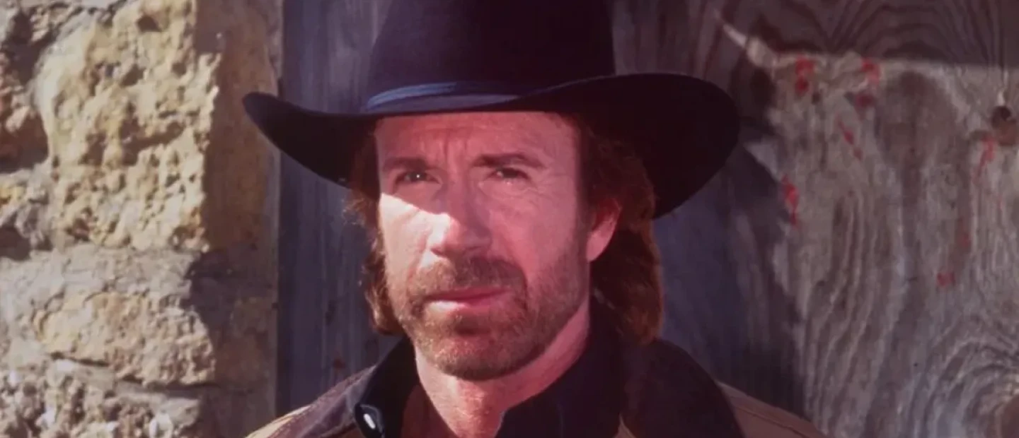 Έφυγε από τη ζωή ο Chuck Norris σε ηλικία 86 ετών