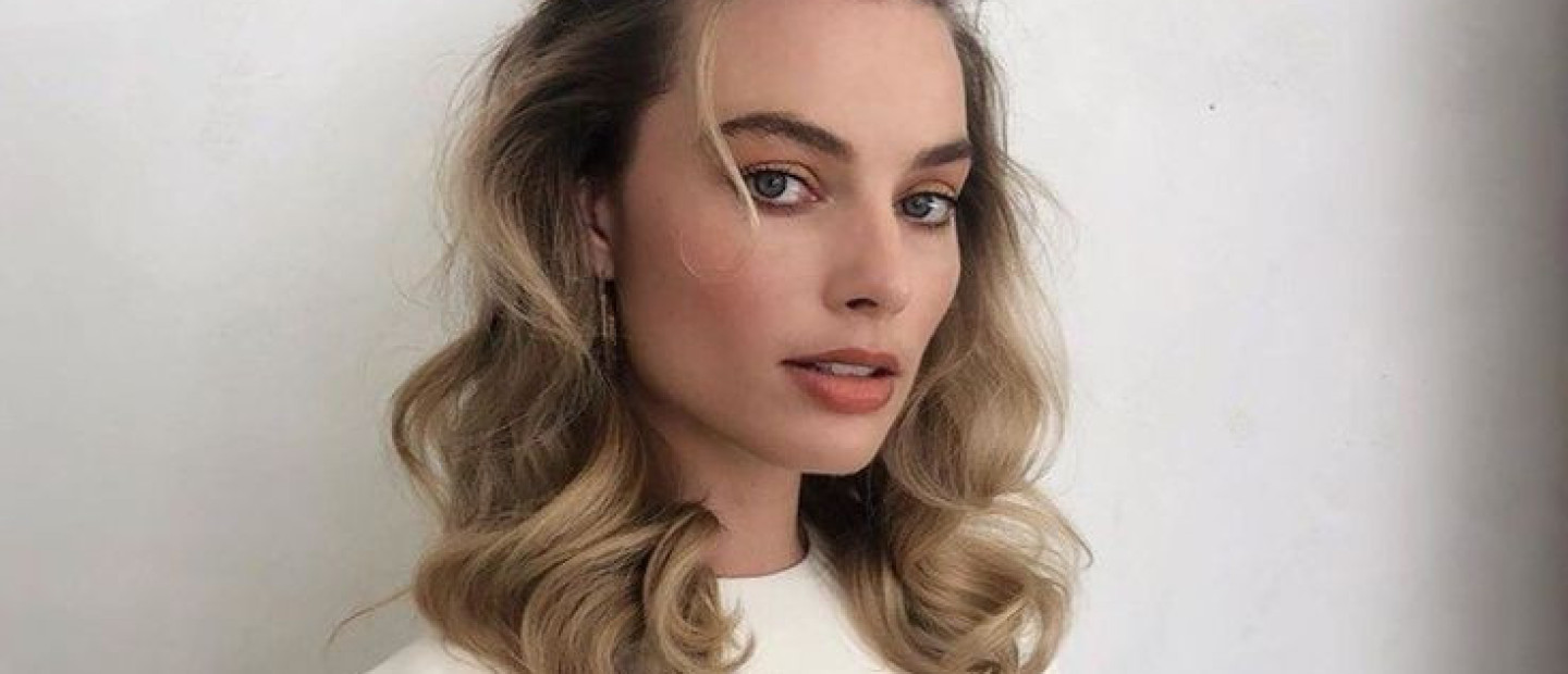 Τα makeup tips που κάνουν τα μπλε μάτια να δείχνουν 5 φορές πιο εντυπωσιακά