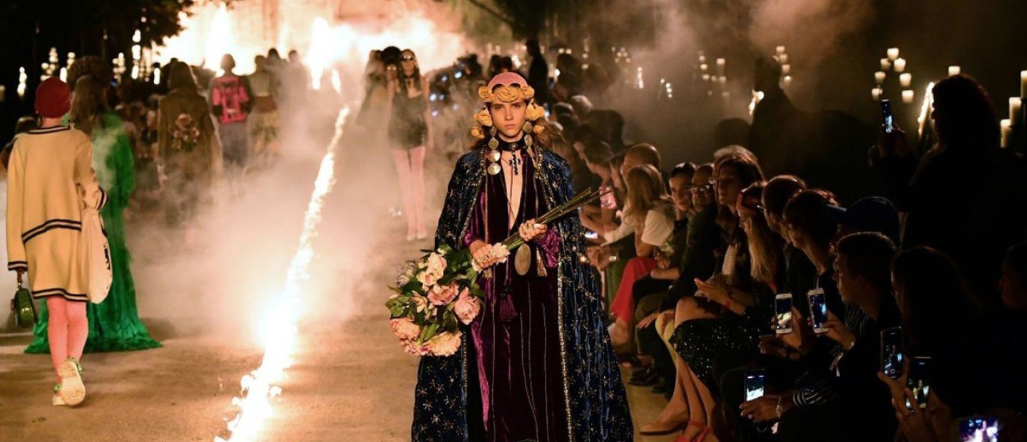 Το gothic show που έκλεψε τις εντυπώσεις στις Cruise Collections 2019