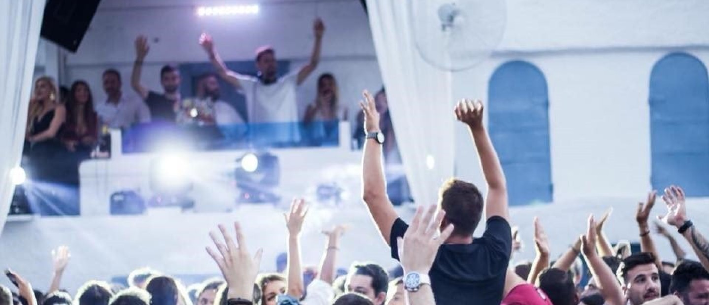 6 spots στο πρώτο πόδι της Χαλκιδικής που θα αλλάξουν τα βράδια σας