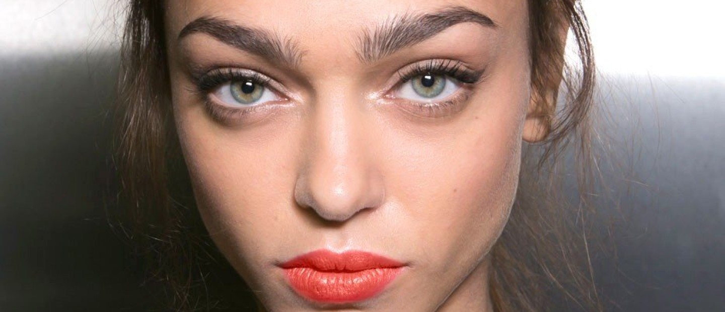 Ένα καλοκαιρινό tutorial από τον celebrity makeup artist Joey Maalouf 