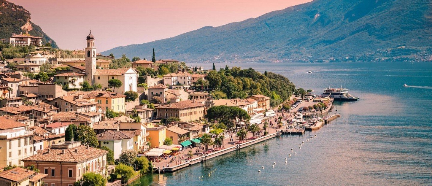 Γνωρίστε τους πιο ρομαντικούς δρόμους στον κόσμο