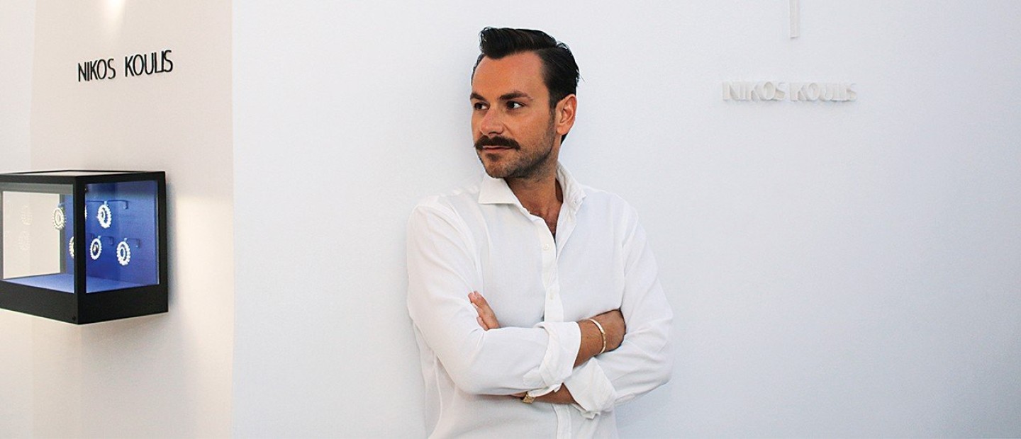 Ο διεθνώς καταξιωμένος σχεδιαστής Νίκος Κούλης μιλάει για τη δουλειά του