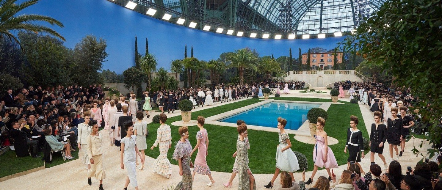 Paris Haute Couture Fashion Week: Τα looks που ξεχωρίσαμε μέχρι στιγμής