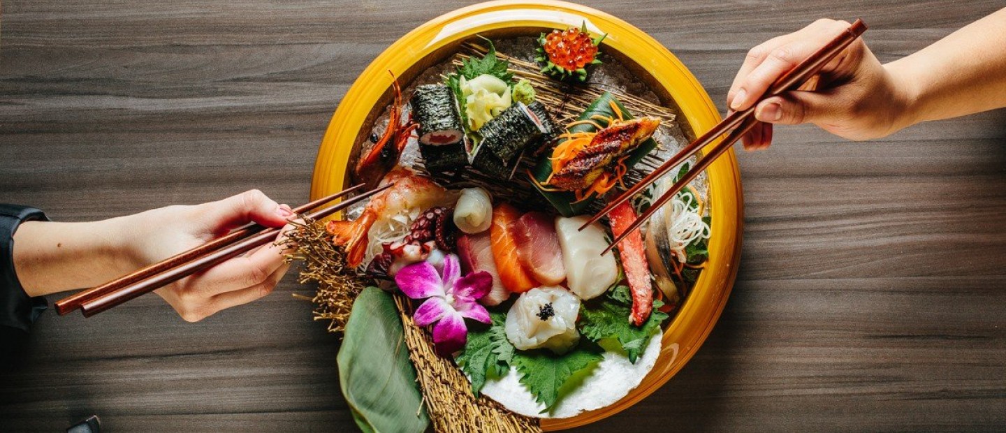 Τα sushi spots στη Θεσσαλονίκη που υμνούν την ασιατική κουζίνα