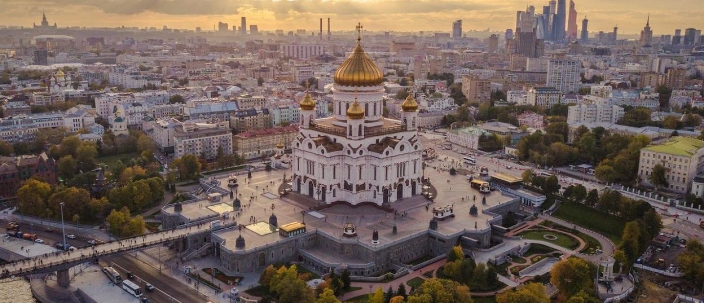 Η πόλη που μοιάζει να βγήκε από μυθιστόρημα θα σας μαγέψει