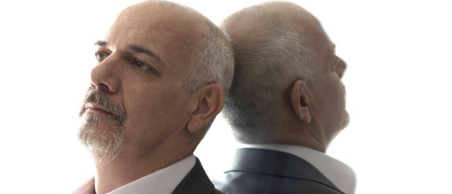 Ο Γιώργος Κιμούλης μας μιλάει για τη νέα του θεατρική παράσταση και το θυμικό των ανθρώπων 