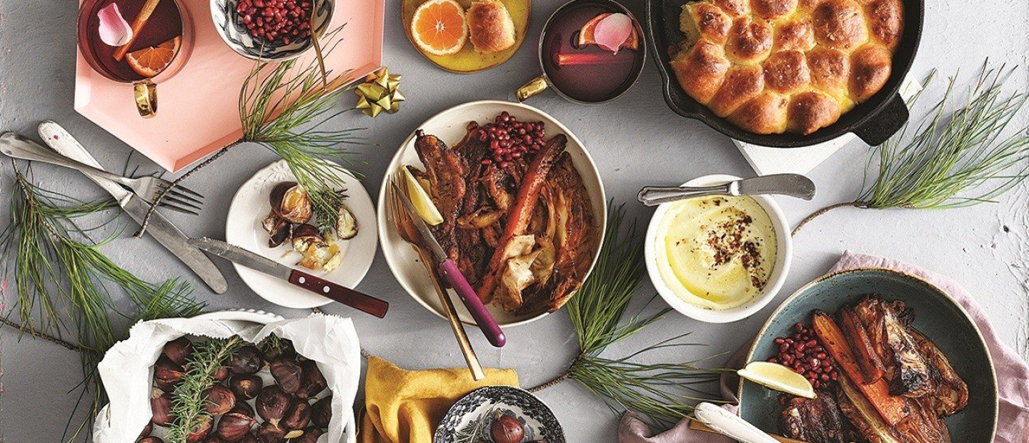 Comfort Christmas: Αυτές είναι οι συνταγές που θα μαγειρέψουμε φέτος για ένα υπέροχο γιορτινό τραπέζι 