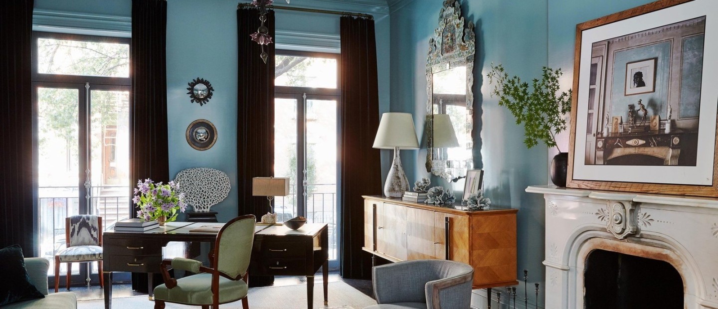 Στο αιθέριο κι εντυπωσιακό σπίτι της interior designer Monique Gibson στη Νέα Υόρκη