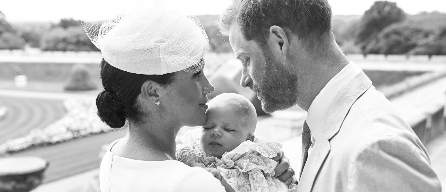 Τέλος η Meghan Markle & o πρίγκιπας Harry από τη βασιλική οικογένεια