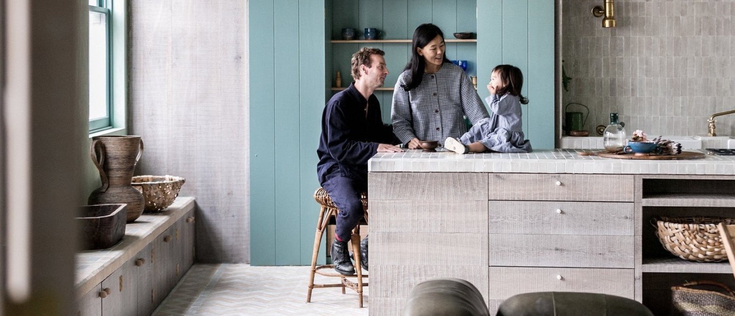 Oι αρχιτέκτονες Zoe Chan και Merlin Eayrs δημιούργησαν το Beldi, ένα ονειρικό σπίτι στο Λονδίνο 