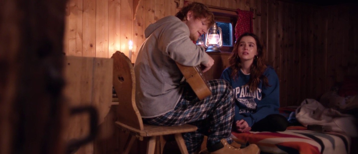 Ο Ed Sheeran δημιουργεί το πιο Perfect χειμωνιάτικο σκηνικό 