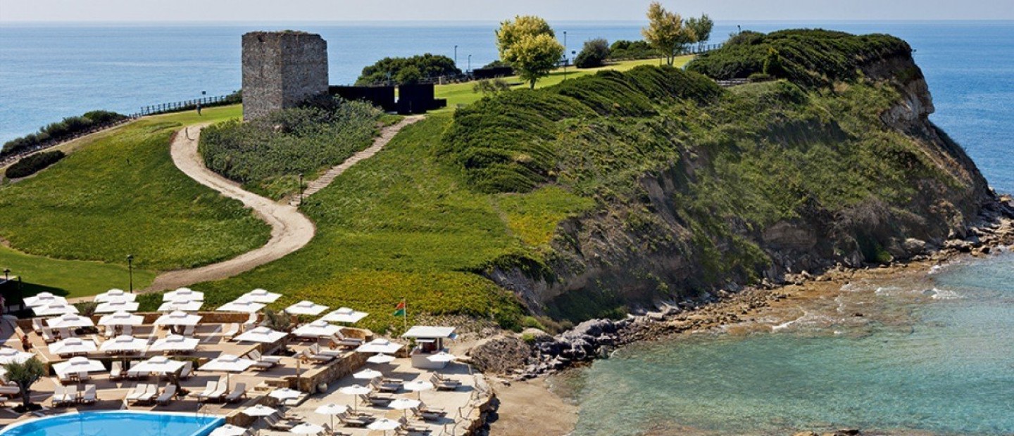 Sani Festival 2021: Τα φώτα στο Λόφο της Σάνης ανάβουν και πάλι με μοναδικές μουσικές συναντήσεις κάτω από τα αστέρια