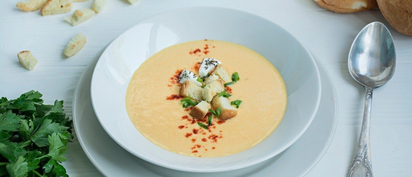 3 comfort σούπες που θα σας κρατήσουν «ζεστούς» στο κρύο