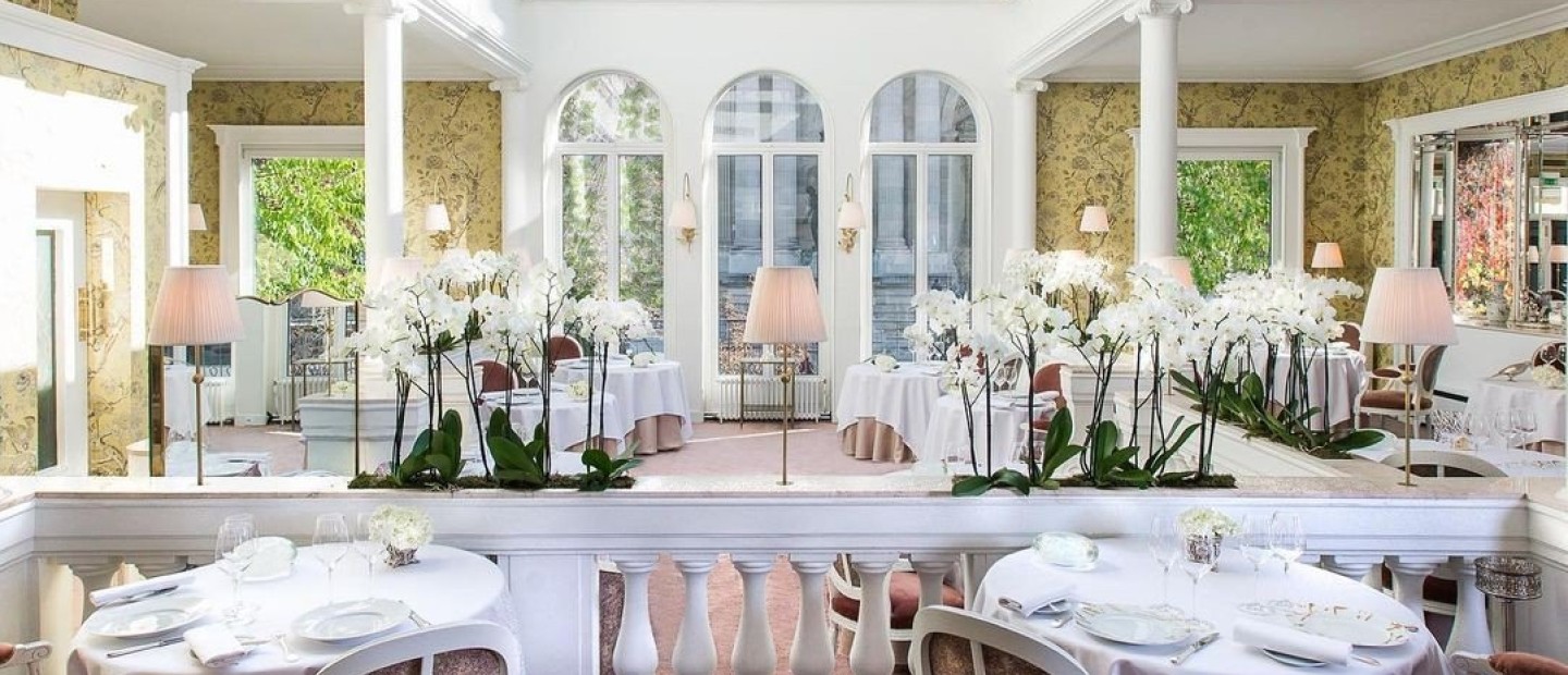 Lassere Restaurant: Εξερευνήστε τον «ναό» της παριζιάνικης γεύσης 