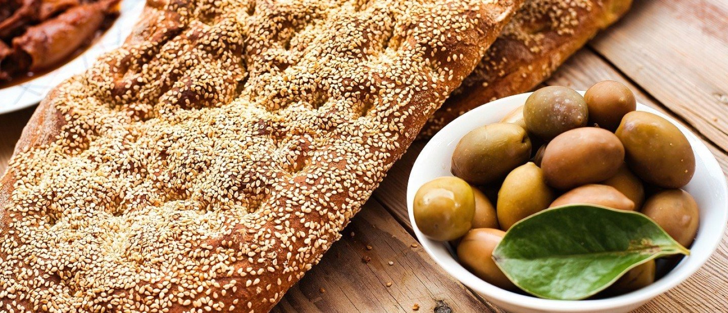 Λαγάνες: 3 υπέροχες συνταγές για να φτιάξετε μόνοι σας 