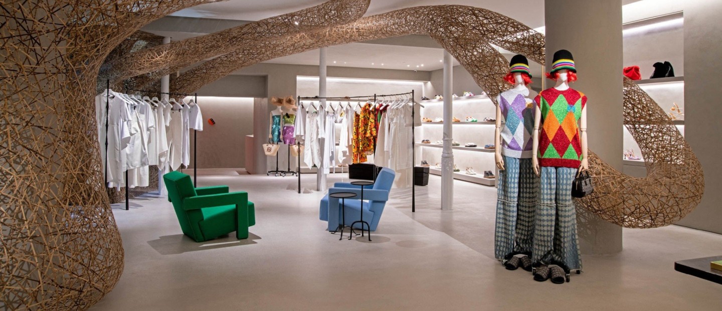 Το Casa Loewe Barcelona φιλοξενεί το νέο illustration από μπαμπού του Tanabe Chikuunsai IV