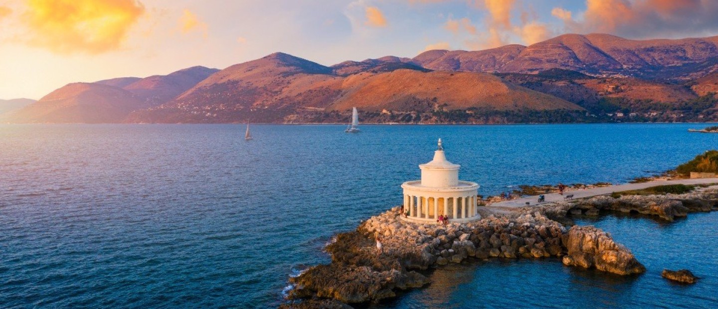 5+1 low profile παραλίες στα Επτάνησα που αξίζουν μία θέση στην bucket-list σας 