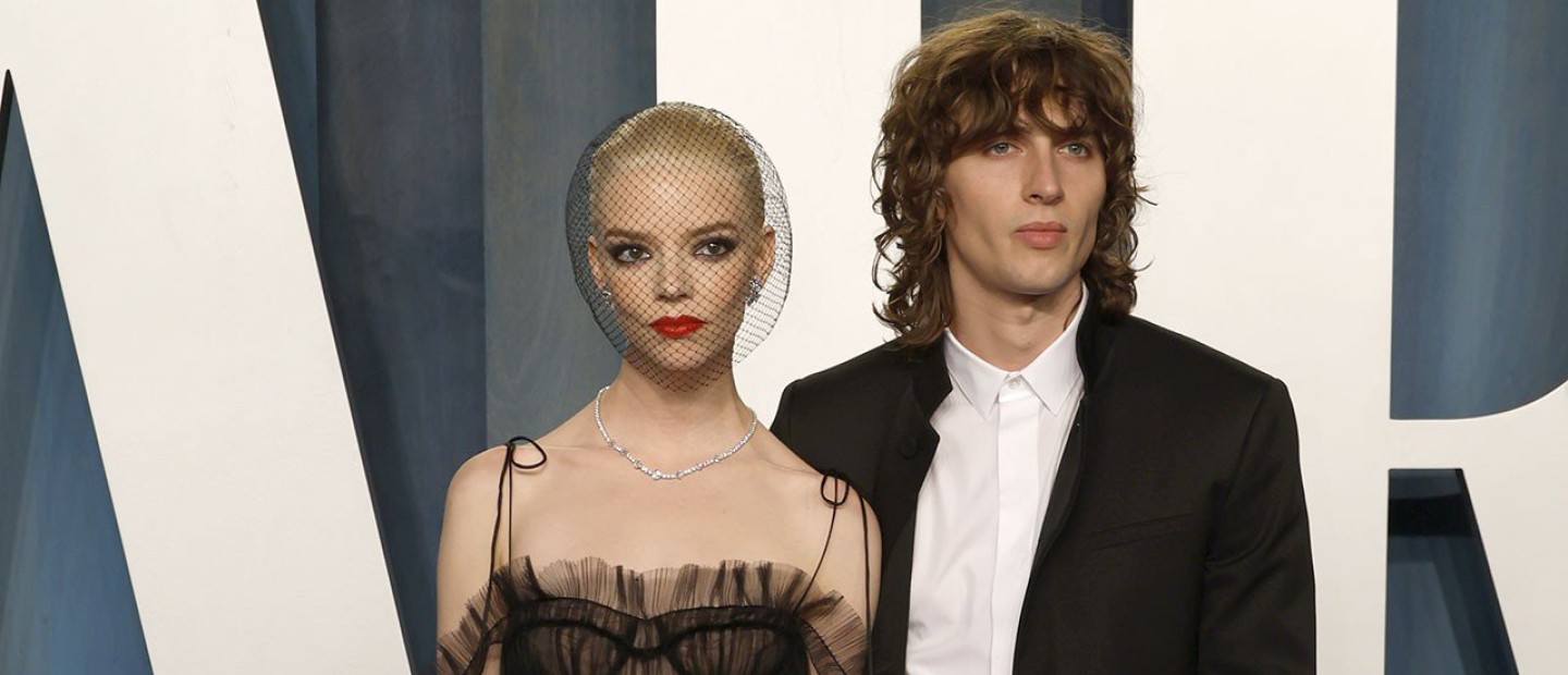 Anya Taylor-Joy: Η Queen's Gambit star και πρέσβειρα του Dior παντρεύτηκε υπό άκρα μυστικότητα