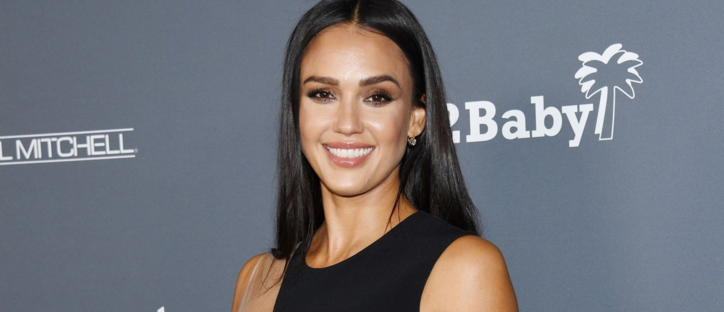 Η Jessica Alba αποκαλύπτει τα πιο ενδιαφέροντα facts για τον εαυτό της