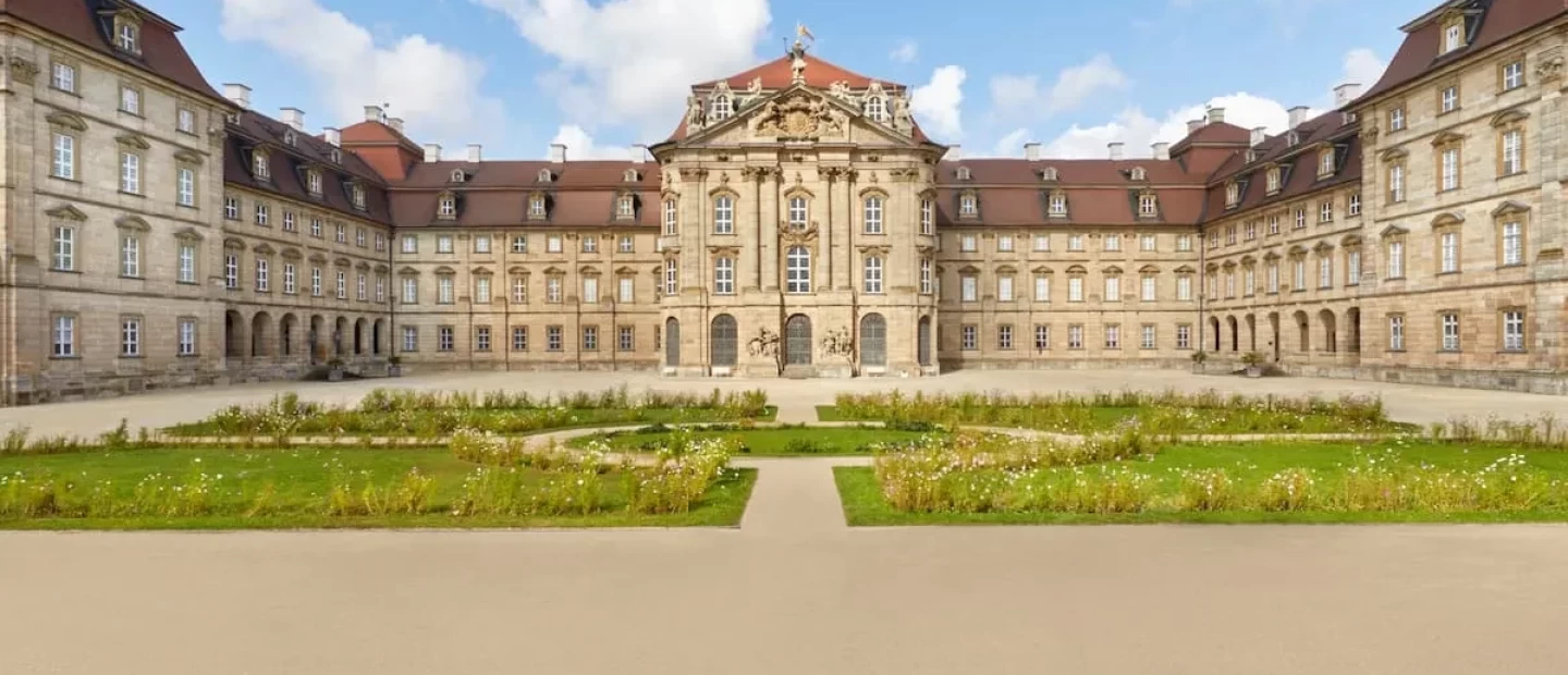 Baroque hospitality: Το παλάτι της Σίσσυ από τη σειρά «The Empress» είναι διαθέσιμο στην Airbnb 