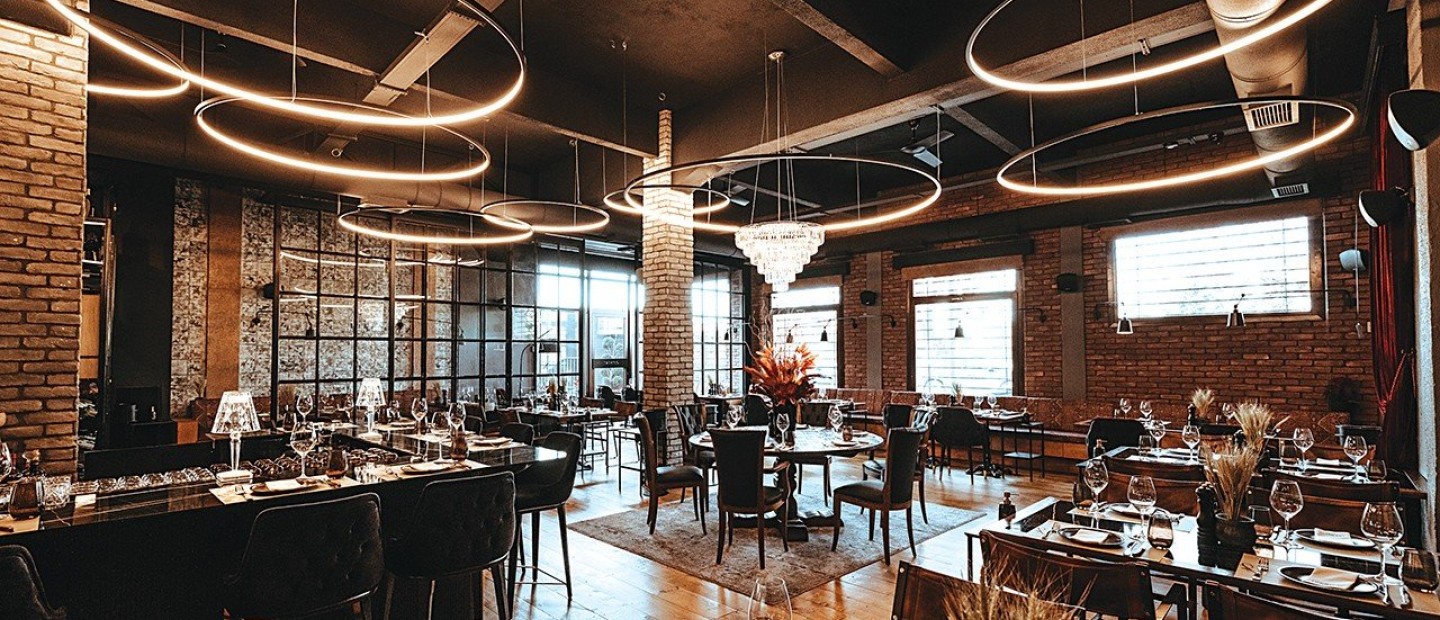 Dine & Wine: Οι premium κοπές και η υψηλή κρεατοφαγία έχουν ένα όνομα στη Θεσσαλονίκη 