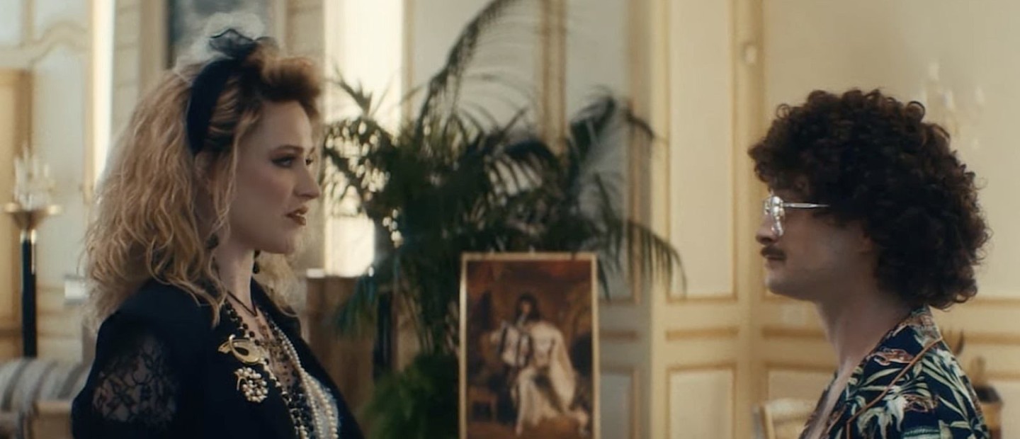 Ο Daniel Radcliffe και η Evan Rachel Wood παίζουν "song association" και μας χαρίζουν άπλετο γέλιο